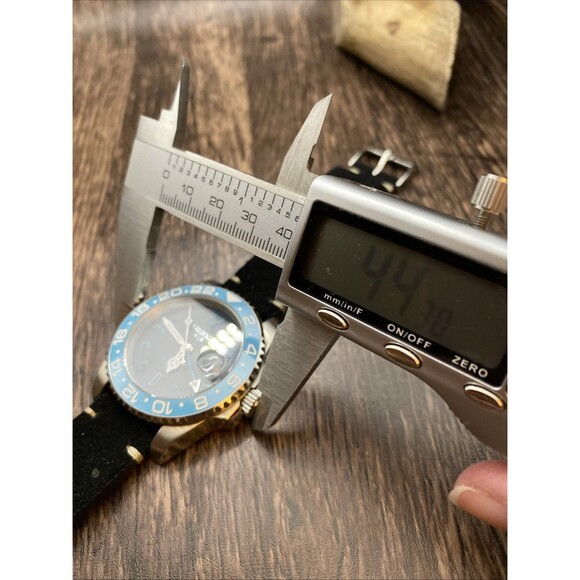 Custom Made GMT Style Watch Quartz Movement Black Dial Black Blue Bezel - Picture 11 of 11